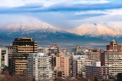 Vista invernal de Santiago de Chile. Este mes se pone fin a la tarifa de invierno en electricidad