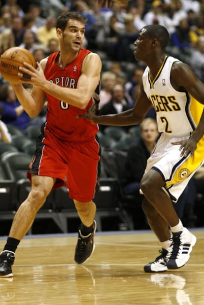 José Calderón, frente a Indiana Pacers.