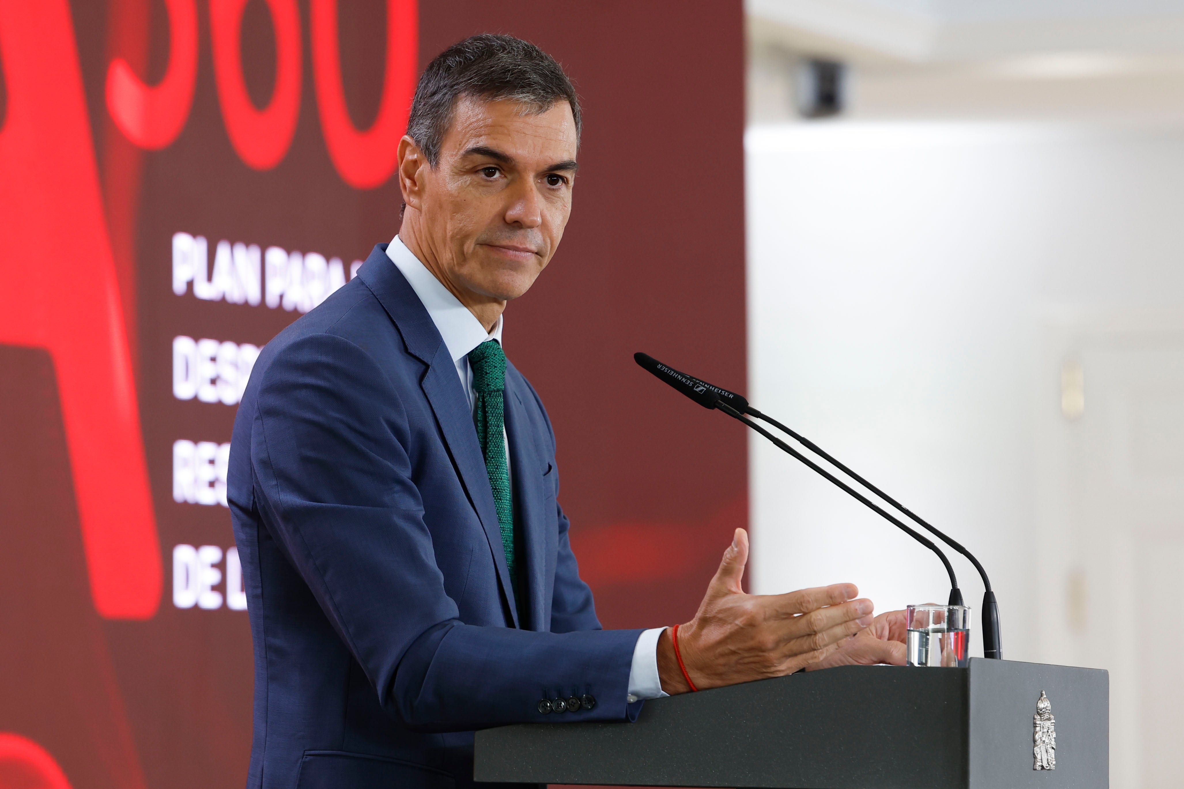 Sánchez reclama “un nuevo contrato social” para abordar la IA: “La autorregulación no funciona”