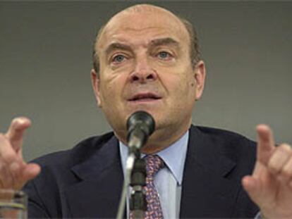 Cavallo, durante la conferencia de prensa del sábado pasado en la que explicó las nuevas medidas económicas.