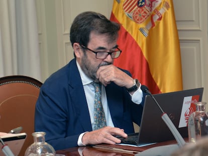 El nuevo presidente suplente del Consejo General del Poder Judicial, el catedrático Vicente Guilarte, en un pleno del 19 de julio.