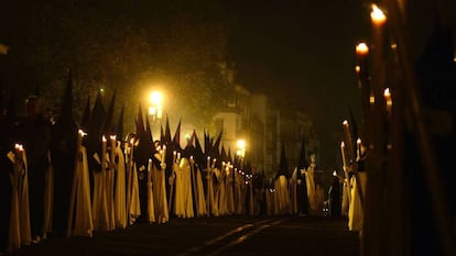 The night-time procession of La Madrugá in Seville in 2017.