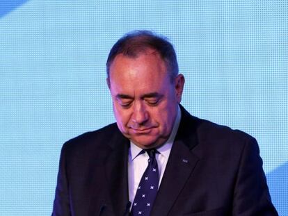 Alex Salmond dimite tras la derrota