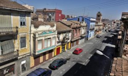 Una de las calles del barrio de El Cabanyal, en Valencia.