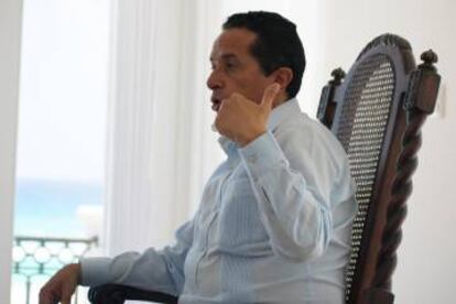 Gob. de Quintana Roo, Carlos Joaquín González