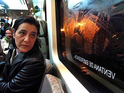 Rosa María Ventas, herida el 11-M, durante el mismo trayecto que efectuó aquel día en uno de los <i>trenes de la muerte.</i>