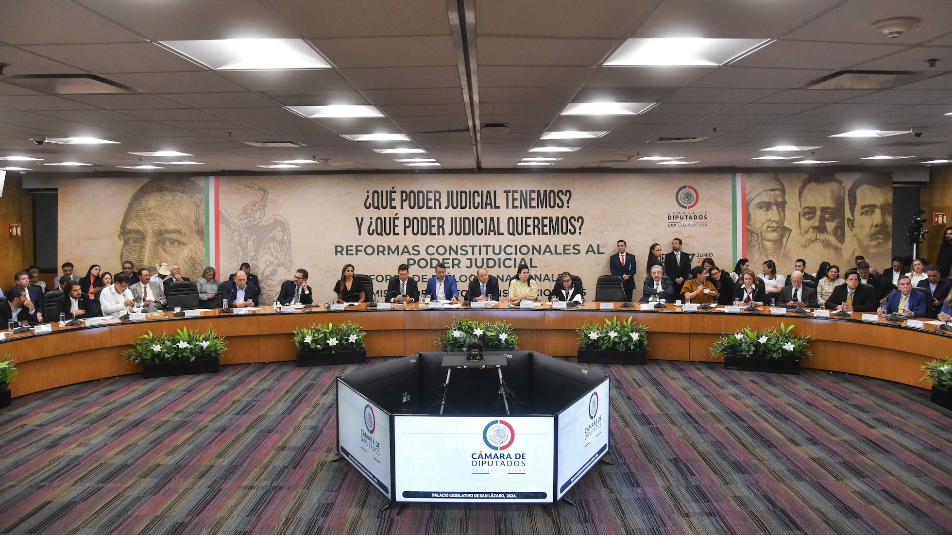 La Suprema Corte ante la reforma judicial: los ministros intentan ...