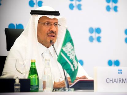 El ministro de Energía de Arabia Saudí, Abdulaziz bin Salman Al-Saud, durante una reunión de los países exportadores de crudo, el año pasado.