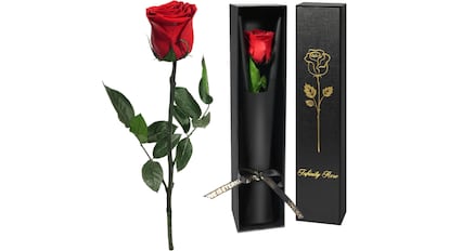 Esta rosa eterna es uno de los detalles más regalados en Amazon.