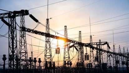 Licitación pública Internacional Sistema Eléctrico Nacional De Transmisión de Chile