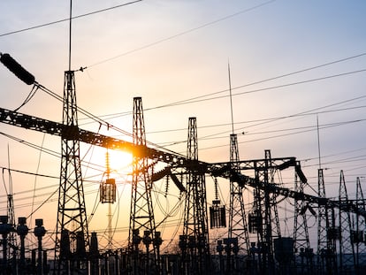 Licitación pública Internacional Sistema Eléctrico Nacional De Transmisión de Chile