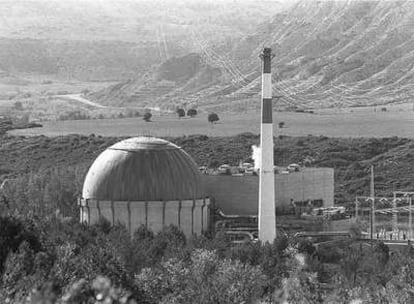 La central nuclear de Zorita (Guadalajara), fotografiada en 1994.