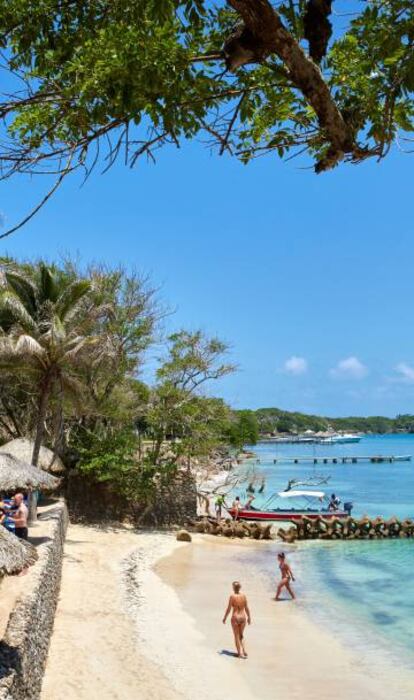 Una playa de Isla Grande, en el archipiélago de Islas del Rosario, en el Caribe colombiano.