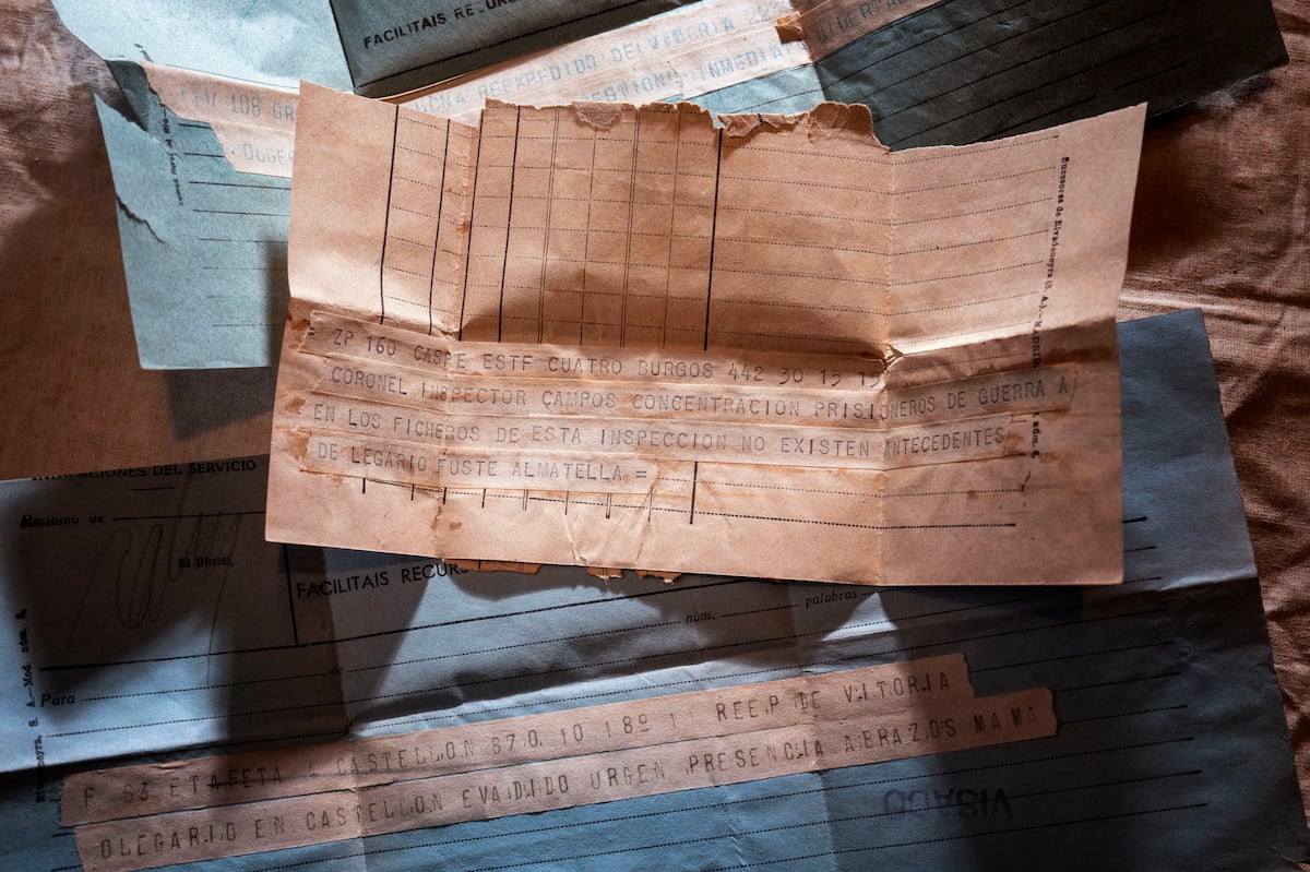 Las cartas de una familia que cuentan la Guerra Civil desde ambos lados: “Que Dios nos ayude”