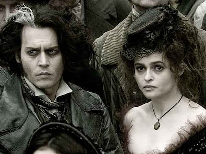 Johnny Depp y Helena Bonham Carter en <i>Sweeney Todd</i><b>, de Tim Burton.</b>