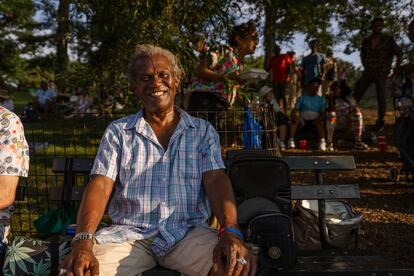 Romeo Cuba, músico y habitual de la Rumba del Parque Central.