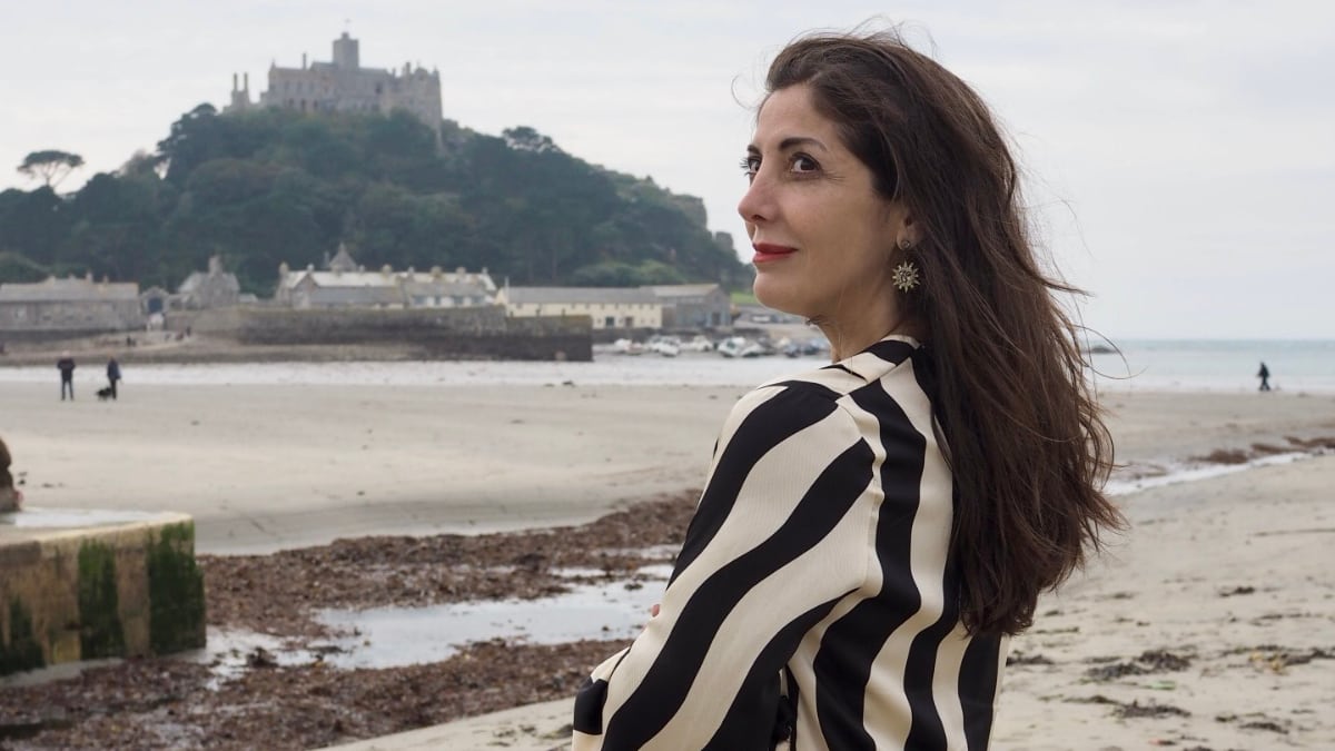 Espido Freire: “Cada uno de mis viajes son espacios de conversación y de apreciación de la belleza”