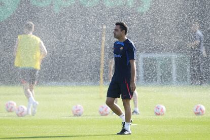 Xavi, durante un entrenamiento del Barcelona