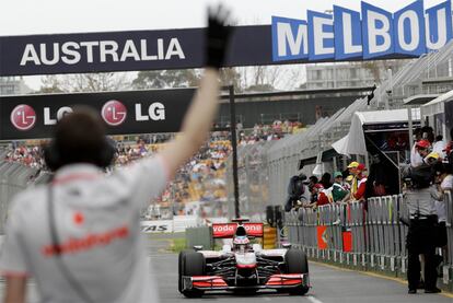 El McLaren de Jenson Button fue el único capaz de mantener el ritmo de su compañero Hamilton.