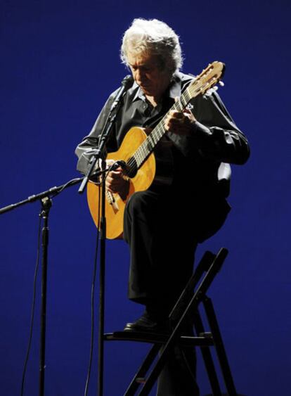 Paco Ibáñez en el Châtelet de París.