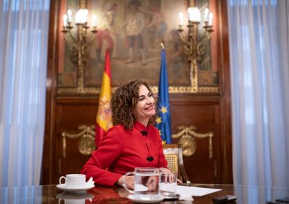 María Jesús Montero, en la sede del Ministerio de Hacienda, en Madrid, el 23 de diciembre de 2020.