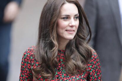 Kate Middleton, con el vestido Cai de la marca Vanessa Seward, en un evento el pasado mes de diciembre.