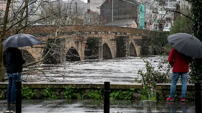 El río Miño, a su paso por Lugo, durante un temporal el pasado enero.