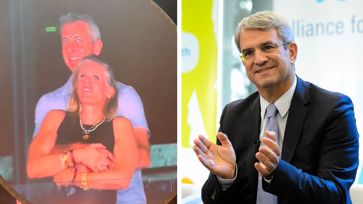 De Nestlé a la ‘Kiss Cam’: la lista de altos ejecutivos que han perdido el cargo por ocultar sus relaciones sentimentales con empleados