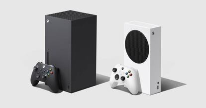 A la izquierda, la Xbox Series X; a la derecha, la Series S.