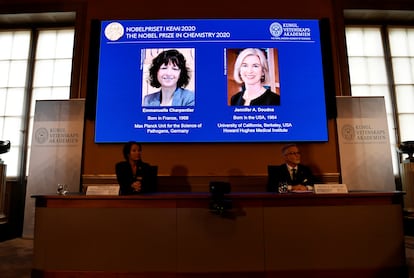 Anuncio de la concesión a Emmanuelle Charpentier y Jennifer Doudna del Nobel de Química 2020.
