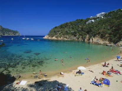 La playa de Aiguablava, cerca de Begur (Girona).