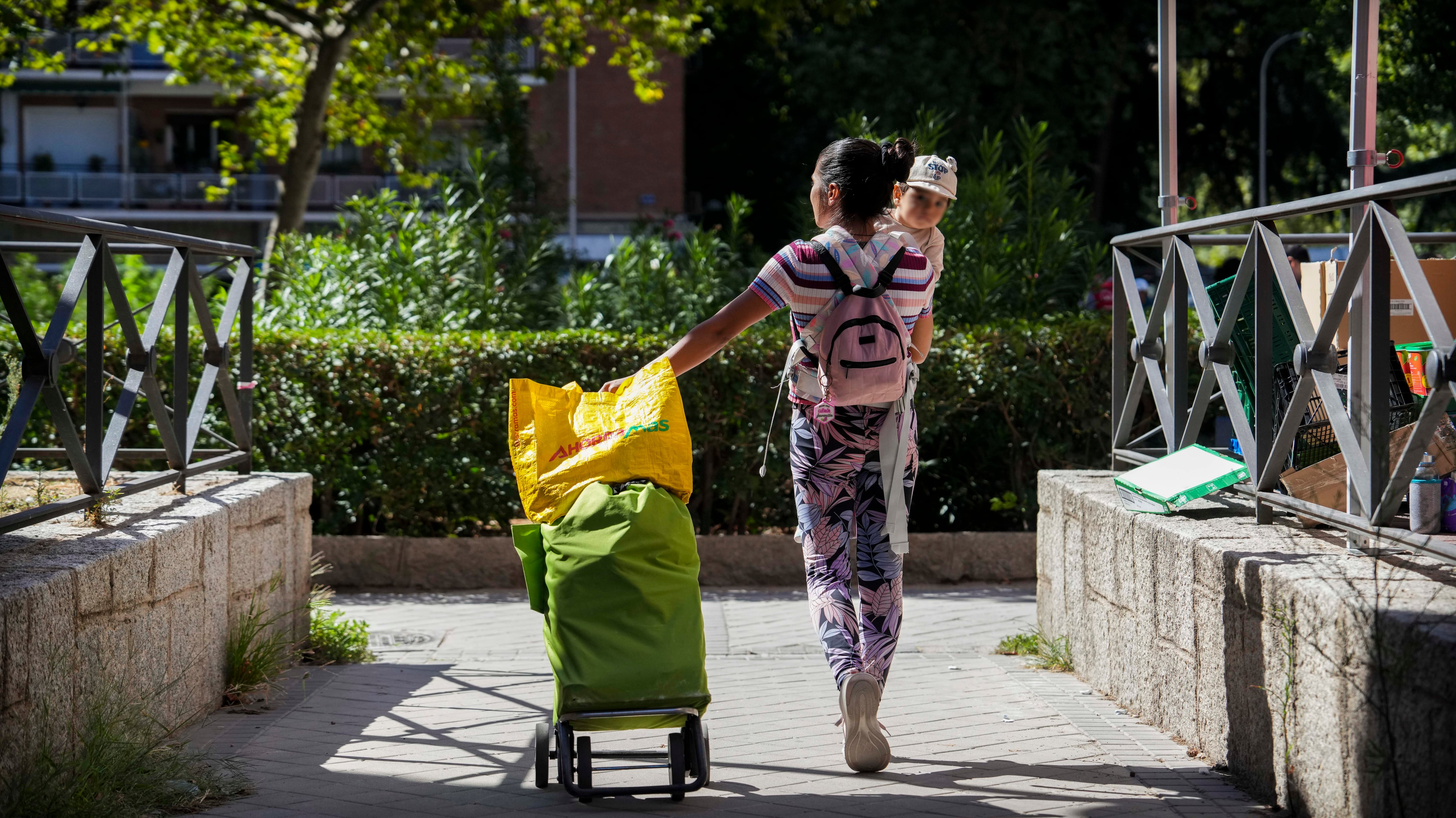 Migrante y con hijos, la fórmula para no encontrar piso en Madrid:  “Apenas dije ‘niños’, no volvió a contestar”
