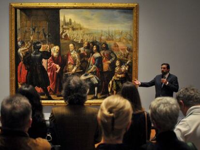 Gabriele Finaldi, director adjunto del Prado, en la presentaci&oacute;n de la muestra &#039;Retrato de Espa&ntilde;a&#039; en Brisbane (Australia) en 2012. 