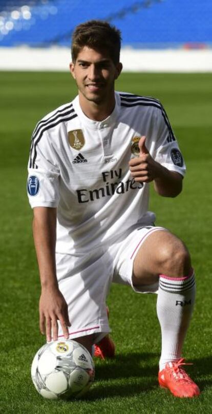 Lucas Silva, en el césped del Bernabéu