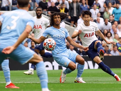 Son marca el gol de la victoria del Tottenham ante el Manchester City en la primera jornada de la Premier League este domingo.