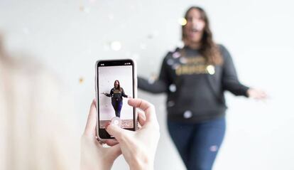 Olvídate del móvil para emitir en directo, llega TikTok a los ordenadores.