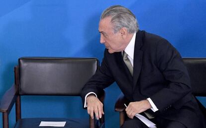 Temer após encontro com empresários.