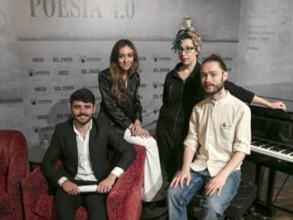 De izquierda a derecha, Miguel Gane, Loreto Sesma, Ana Elena Pena y David Galán, en un Encuentro de Poesía en el Teatro Real en abril pasado.