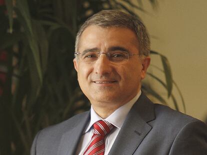 Julio Rodríguez, presidente de Schneider Electric España. Su compañía ha comprado Telvent.
