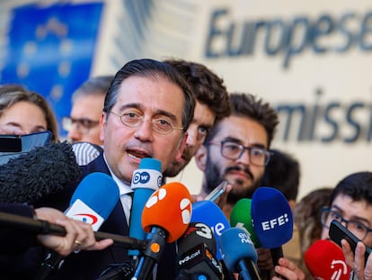 El ministro de Asuntos Exteriores, José Manuel Albares, este jueves en Bruselas.