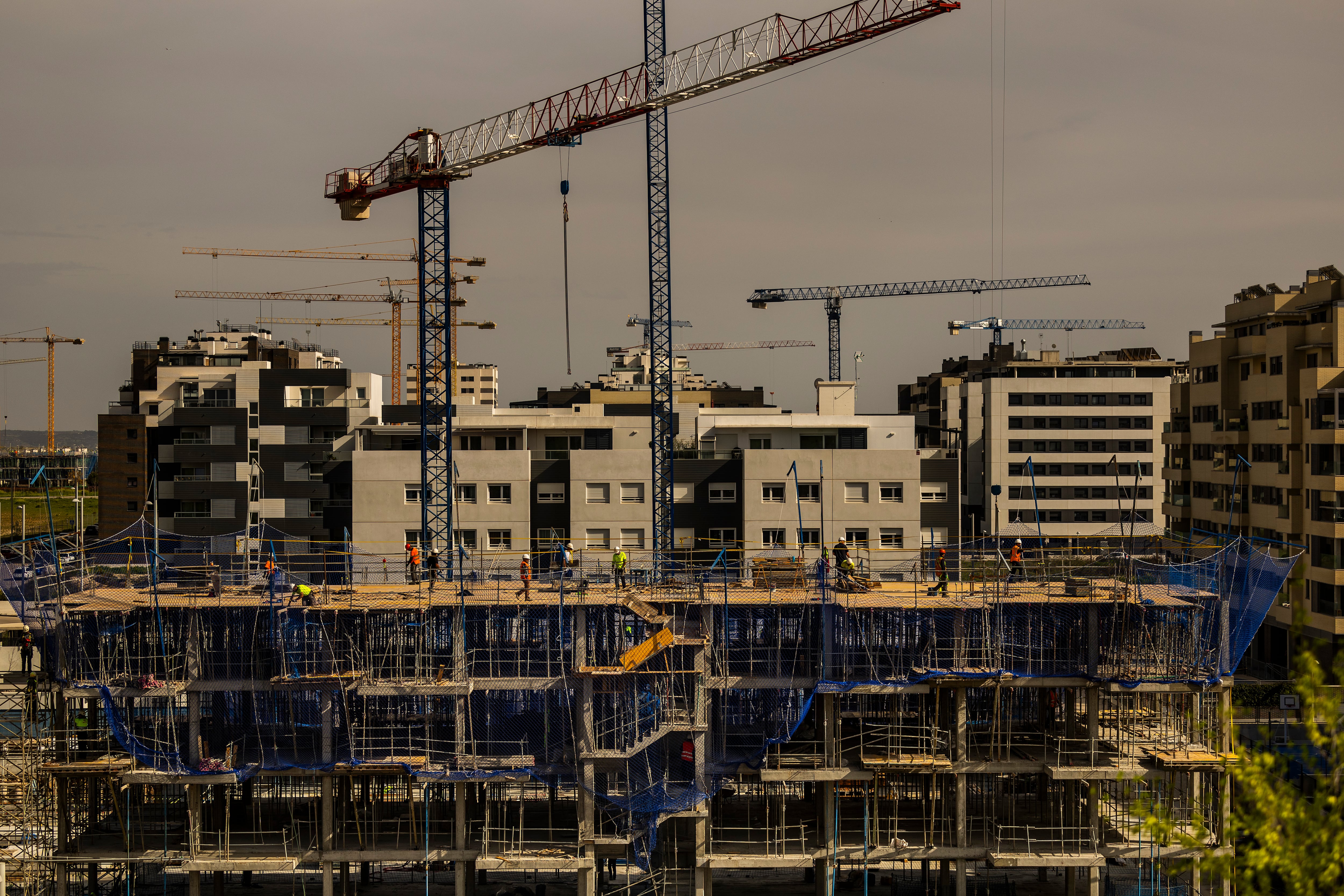 Construcción de viviendas en El Cañaveral, Madrid.