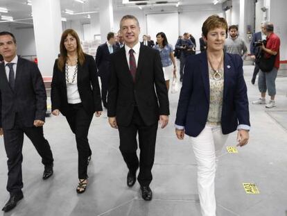 El 'lehendakari', Iñigo Urkullu, visita las nuevas instalaciones de Uvesco.