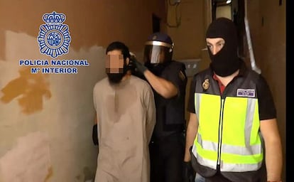 Uno de los presuntos terroristas detenidos el pasado viernes.