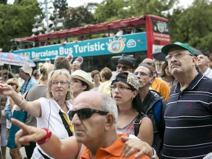 El decrecimiento del turismo entra en la agenda política de Barcelona