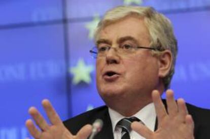 El viceprimer ministro irlandés, Eamon Gilmore. Los países miembros, la Eurocámara y la Comisión Europea retoman hoy las negociaciones sobre el presupuesto de la UE para 2014-2020. EFE/Archivo