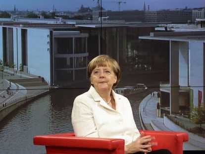 Angela Merkel, en una entrevista en el canal ARD, este domingo.