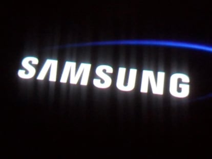 Las últimas imágenes muestran el Samsung Galaxy S7 y el S7 Edge por delante y por detrás