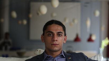 El poeta danés de padres palestinos Yahya Hassan.