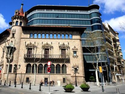 Imagen de archivo de la fachada de la sede de la Diputación de Barcelona, en la capital catalana.