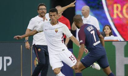 Moreno durante un amistoso frente al PSG.